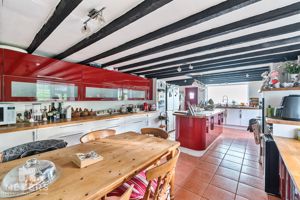 Kitchen / Breakfast Room- click for photo gallery